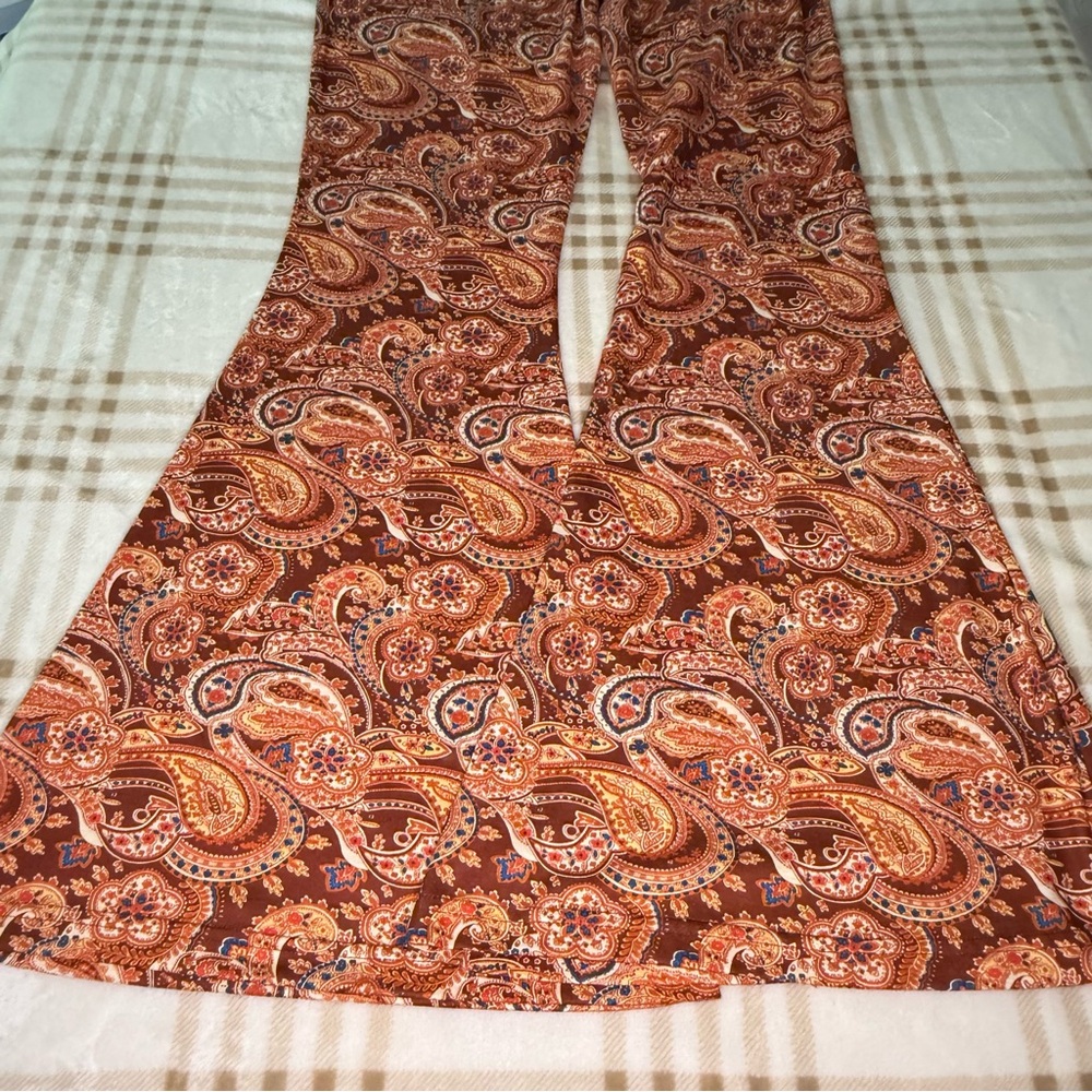 Natural Life Flare Pants Women’s Size XL Red Orange Paisley Print - Picture 9 of 13